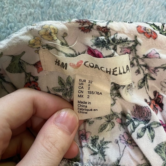 H&M limited edition Coachella sundress - Picture 3 of 4